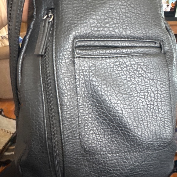 Backpack - Picture 3 of 3